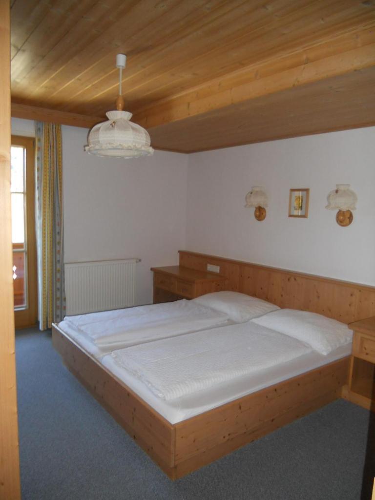 Honsnhof Appartement Tux Buitenkant foto