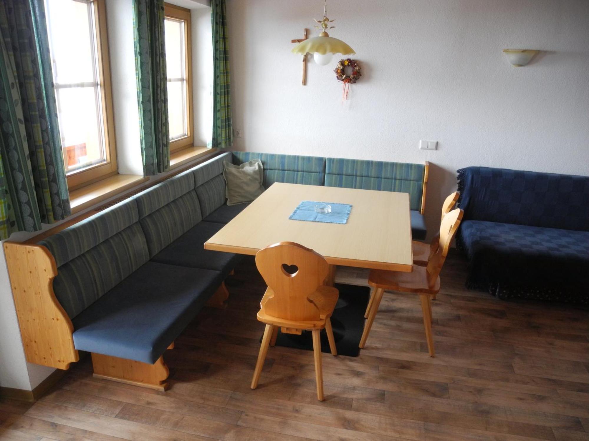 Honsnhof Appartement Tux Buitenkant foto