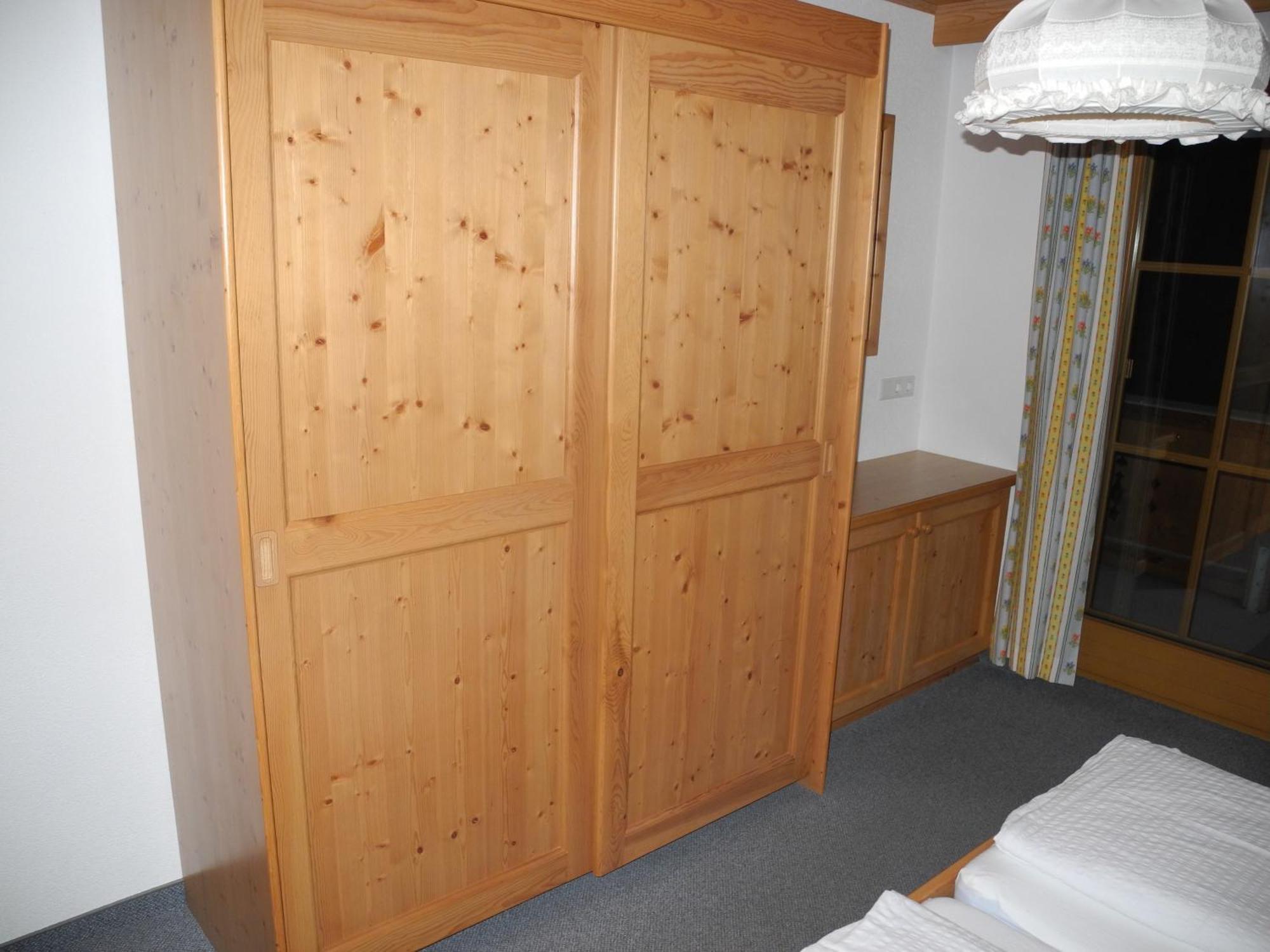 Honsnhof Appartement Tux Buitenkant foto